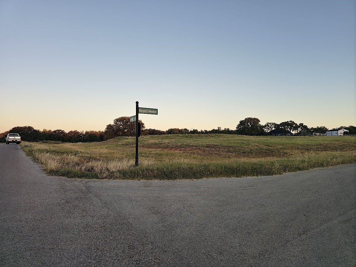 4001 Margarets Mdw acreage — photo 24 of 27